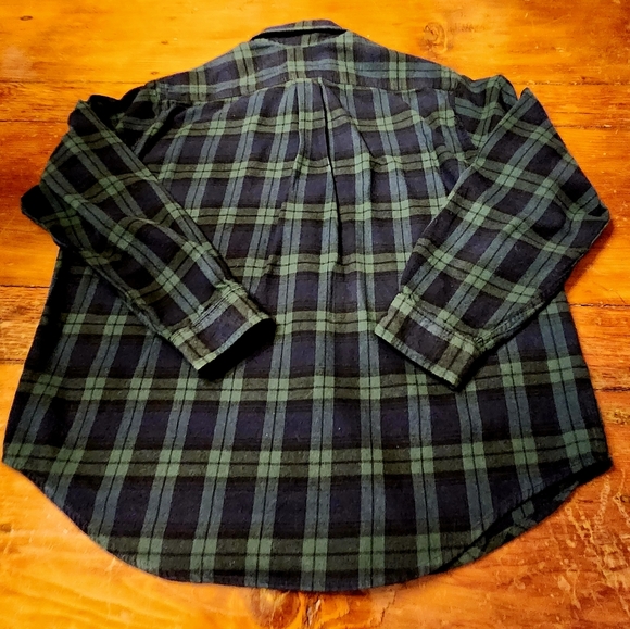 Men's Eddie Bauer long sleeve flannel shirt. - Picture 7 of 7